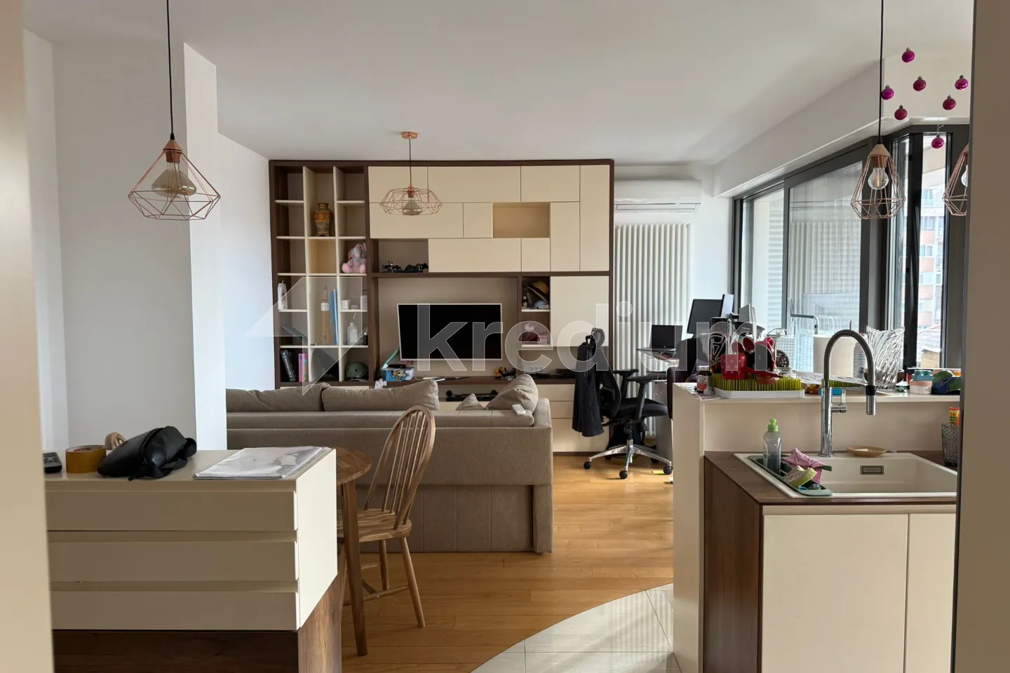 Mike Alasa - 01 - Stari grad